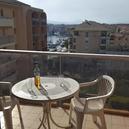 Le Capitole * Fréjus